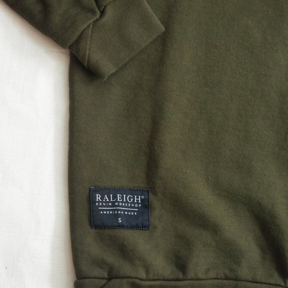 NWT Raleigh Denim Workshop USA Made Raglan Crewneck Sweatshirt in Military Green - Picture 3 of 5